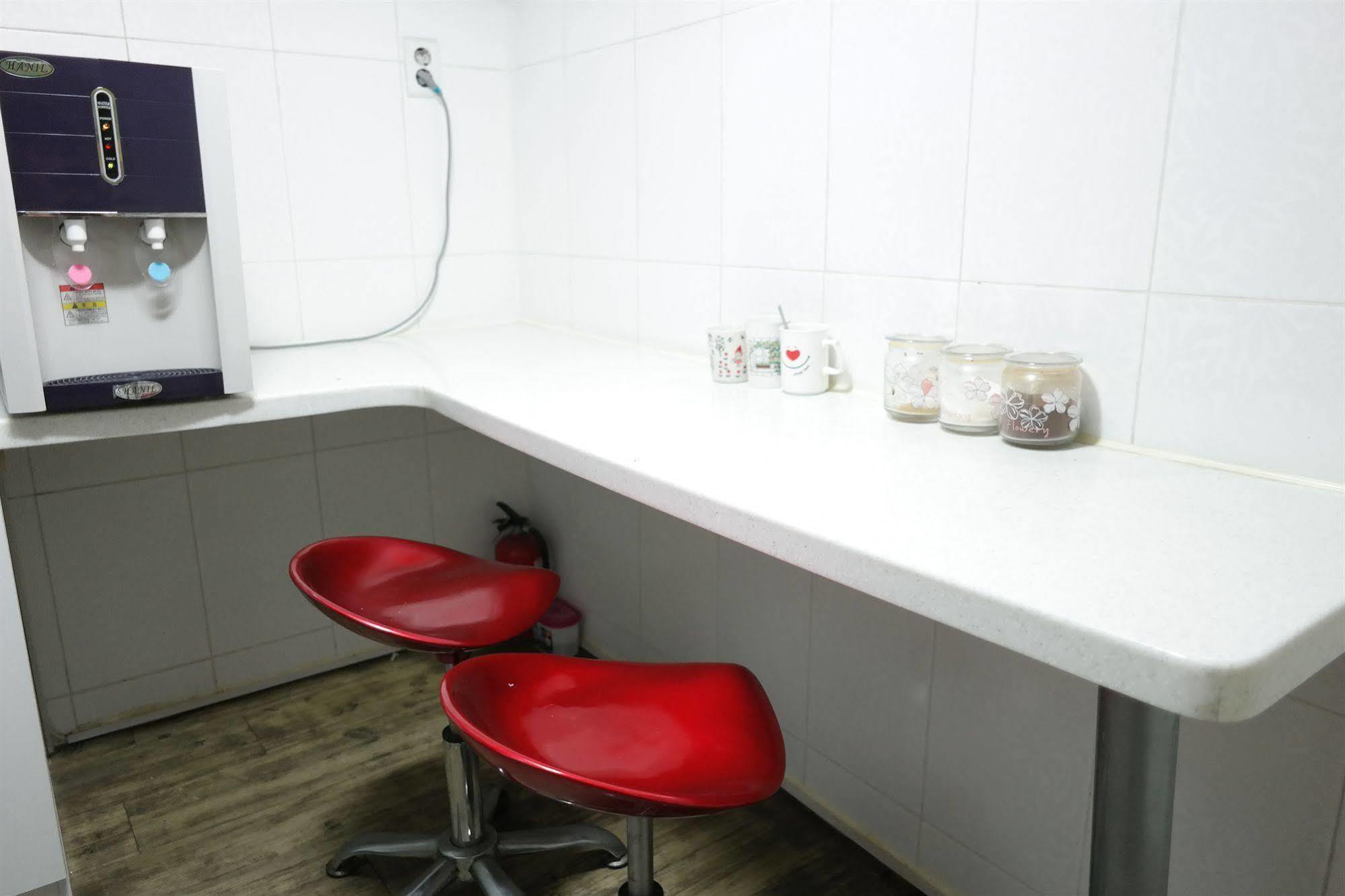 Hotel Storyhouse Myeongdong à Séoul Extérieur photo