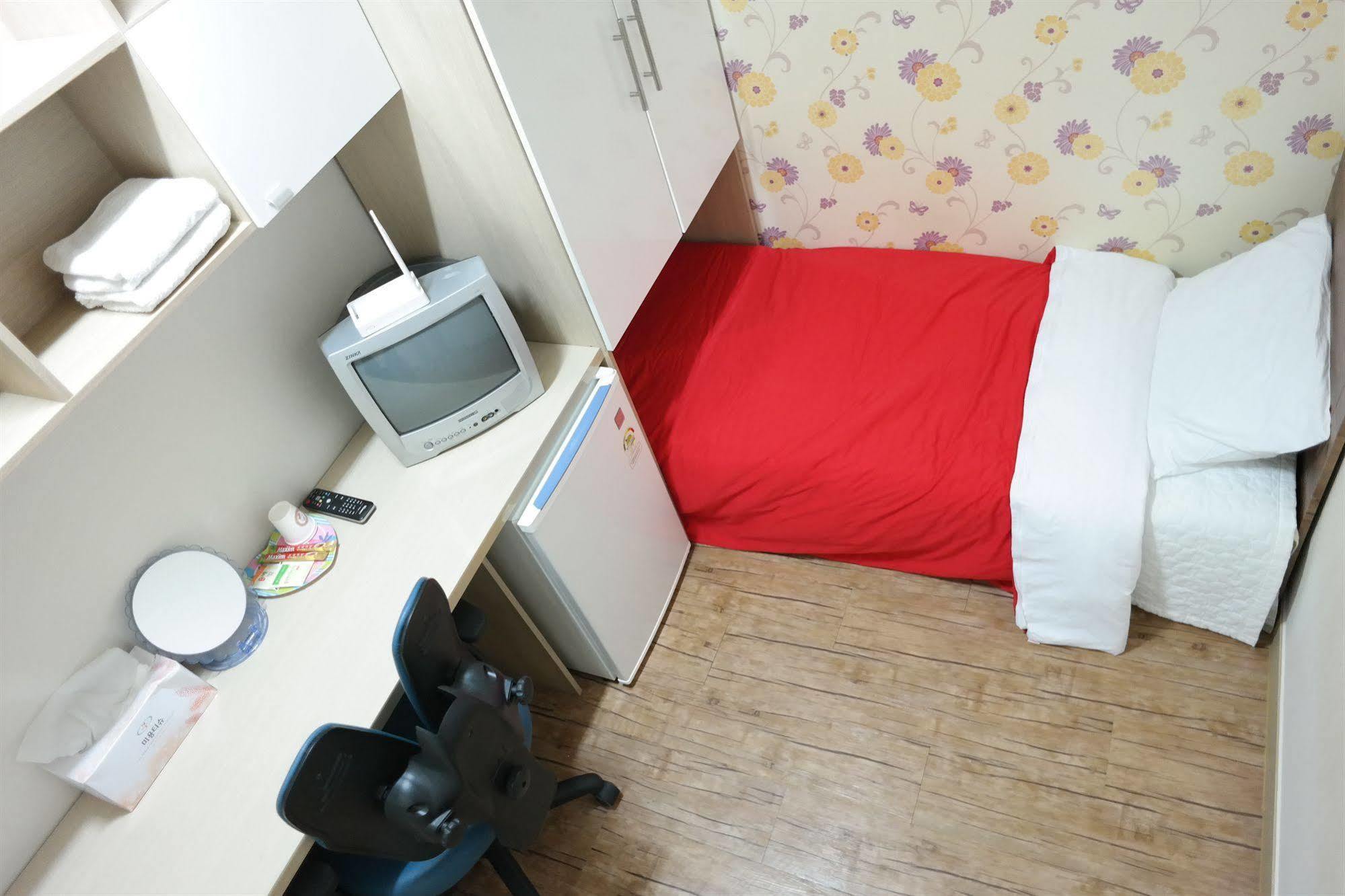 Hotel Storyhouse Myeongdong à Séoul Extérieur photo