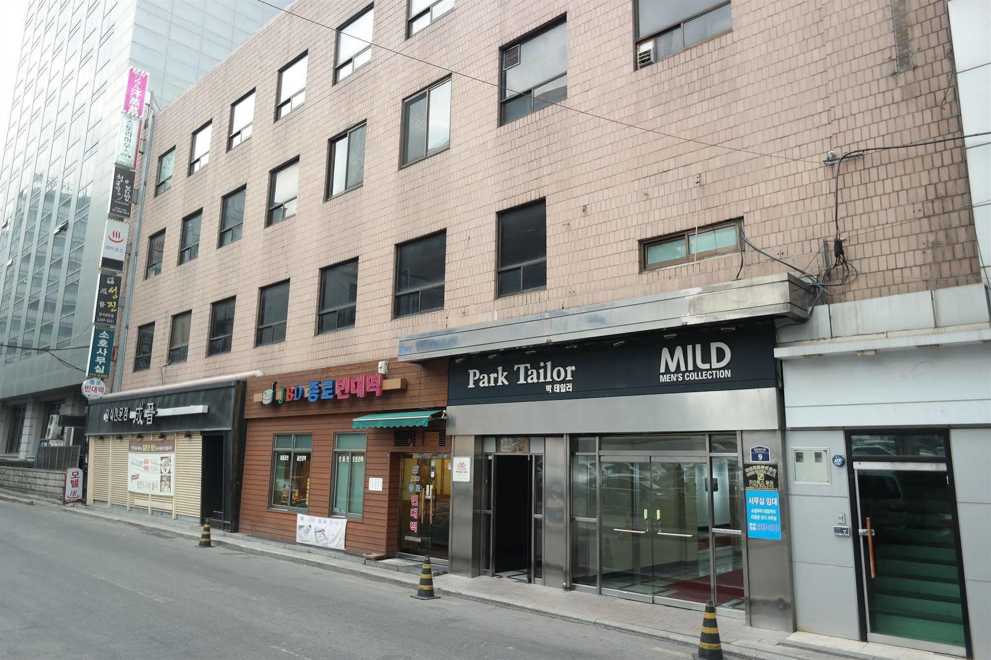 Hotel Storyhouse Myeongdong à Séoul Extérieur photo